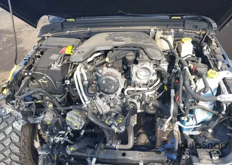 2021 Jeep Gladiator Willys 4X4 z USA, uszkodzony, nr VIN 1C6HJTAG2ML566170